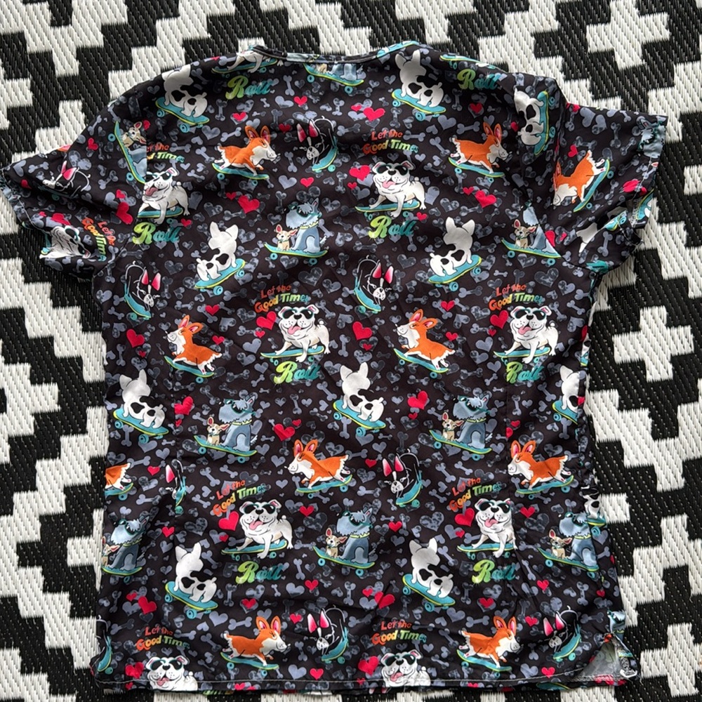 DICKIES Patterned Scrub Top - M - Picture 2 of 8